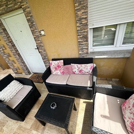 Apartments Ljiljanic بودفا المظهر الخارجي الصورة