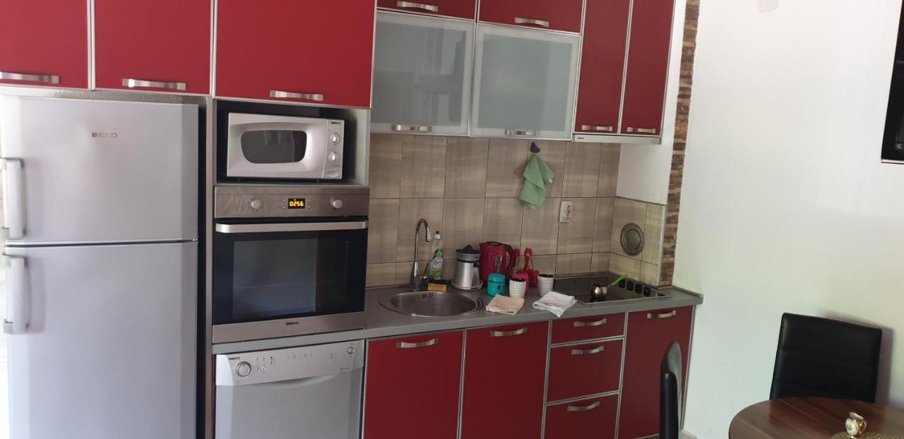 Apartments Ljiljanic بودفا المظهر الخارجي الصورة
