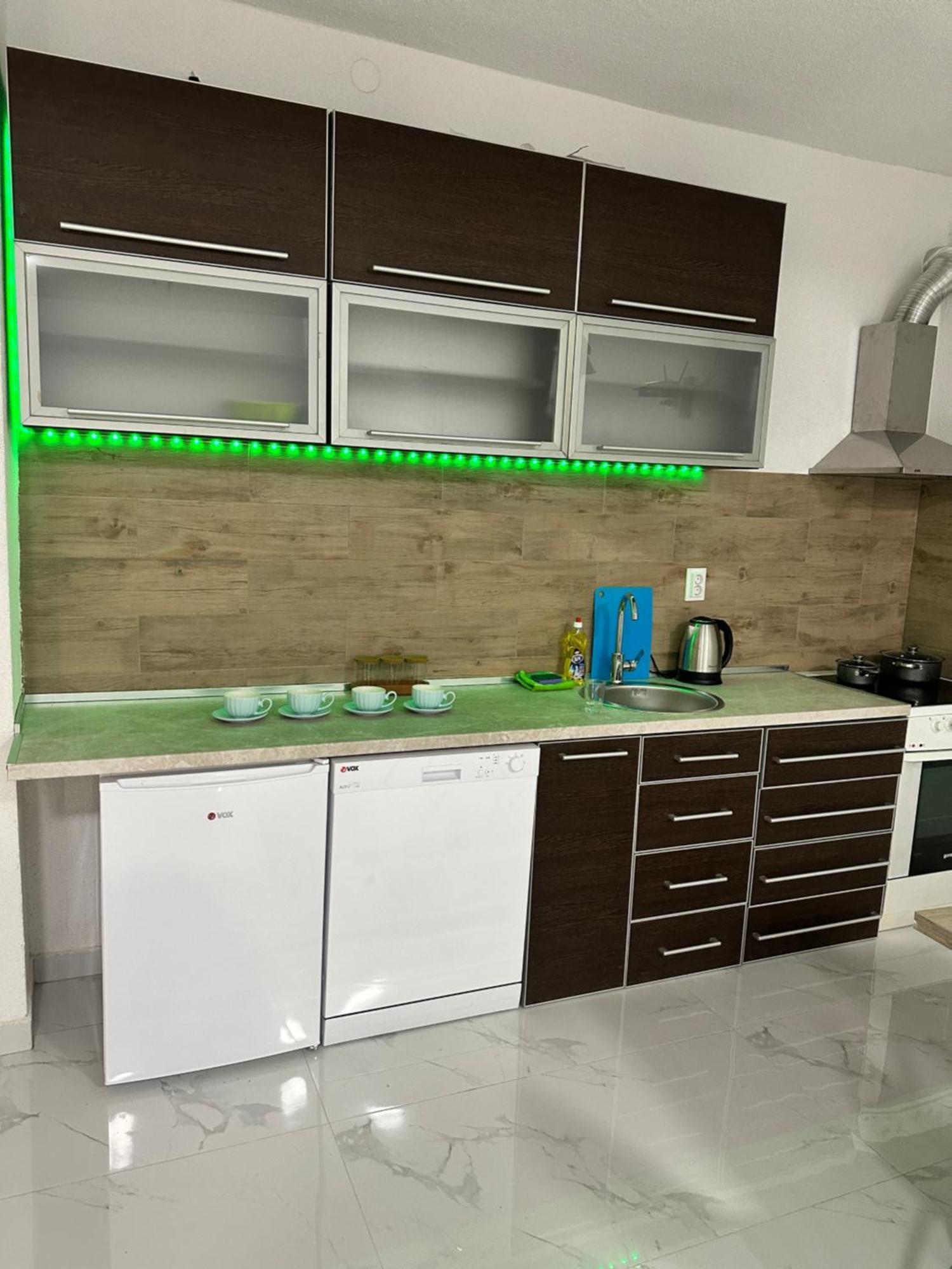 Apartments Ljiljanic بودفا المظهر الخارجي الصورة