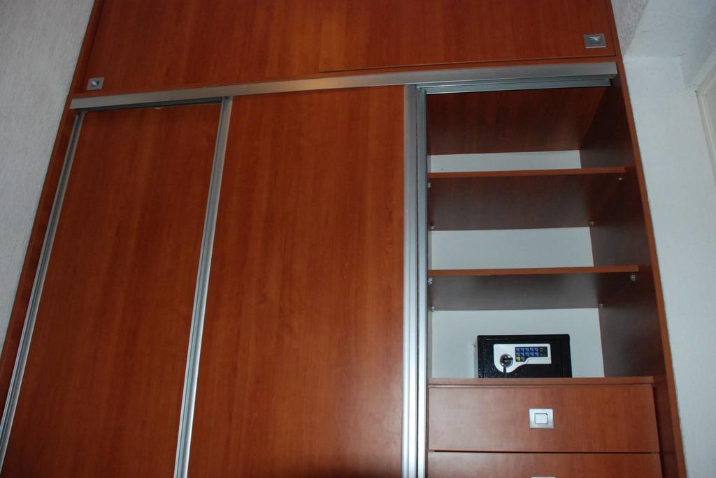 Apartments Ljiljanic بودفا الغرفة الصورة