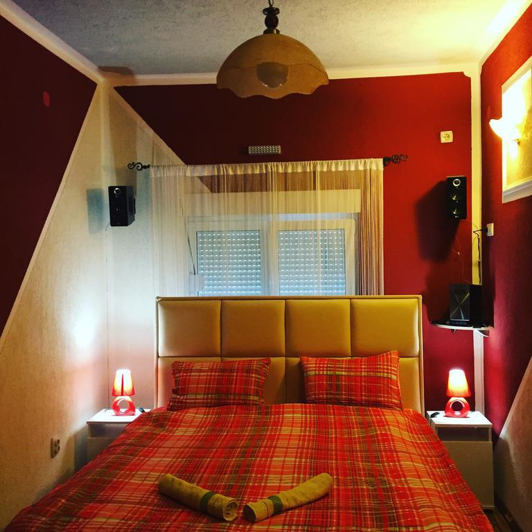 Apartments Ljiljanic بودفا المظهر الخارجي الصورة